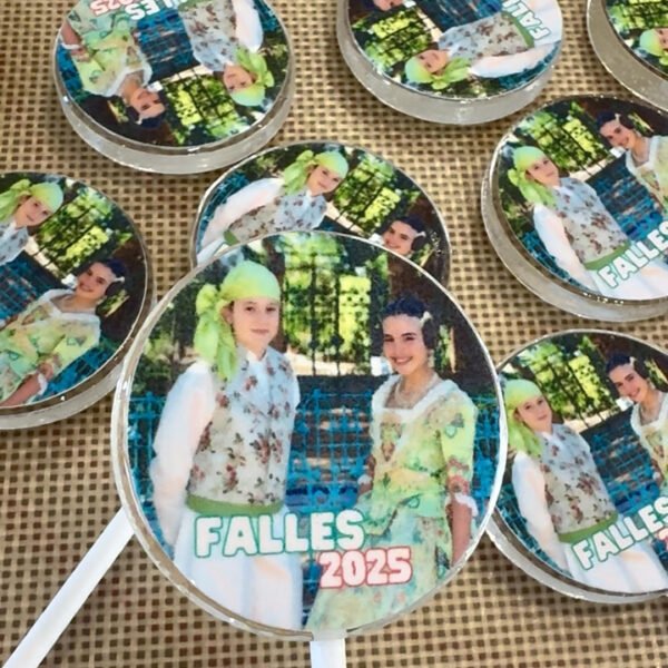 Piruleta de 4 cm con papel comestible encima